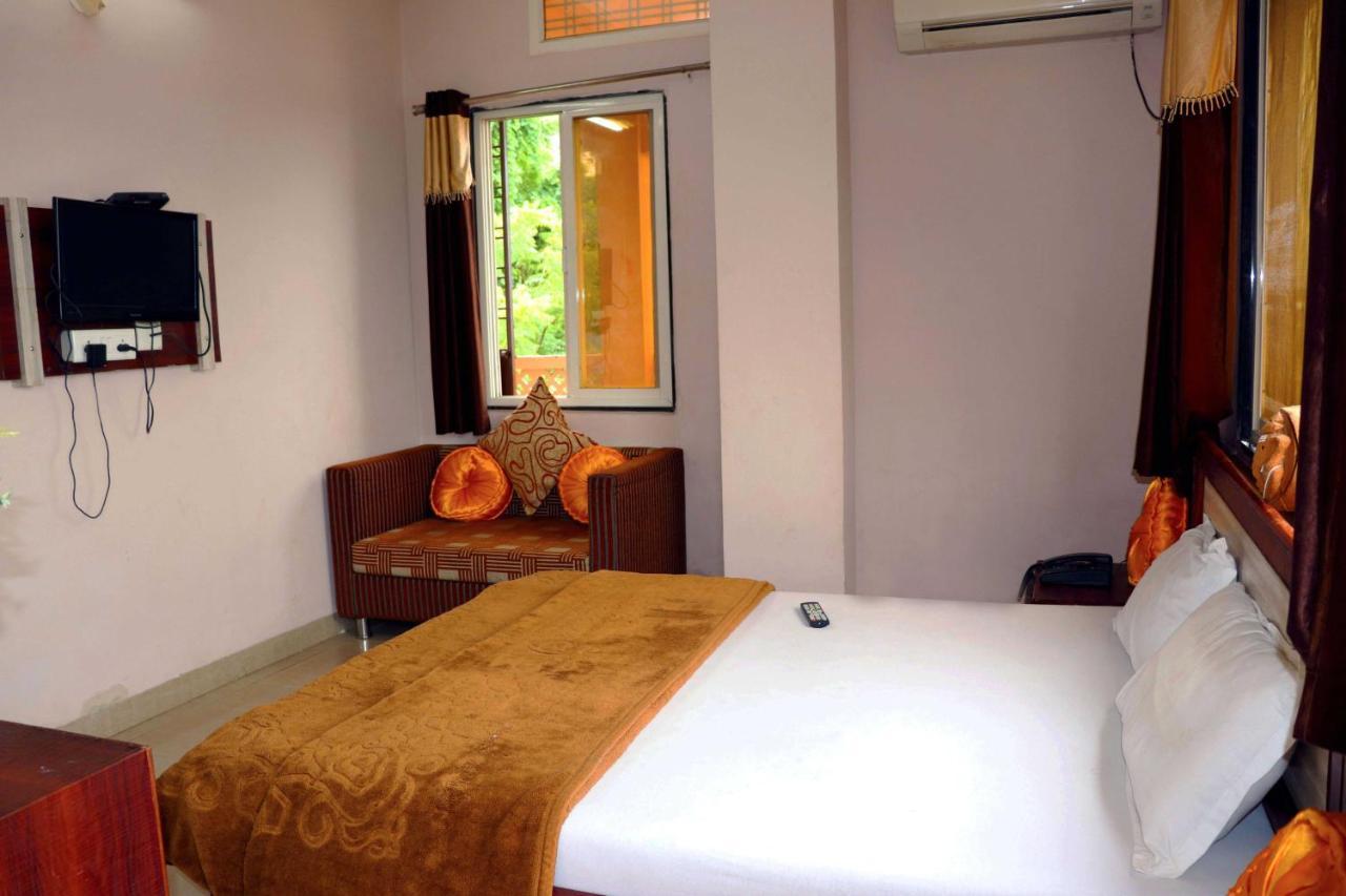 Hotel Raj Palace Maheshwar Eksteriør billede